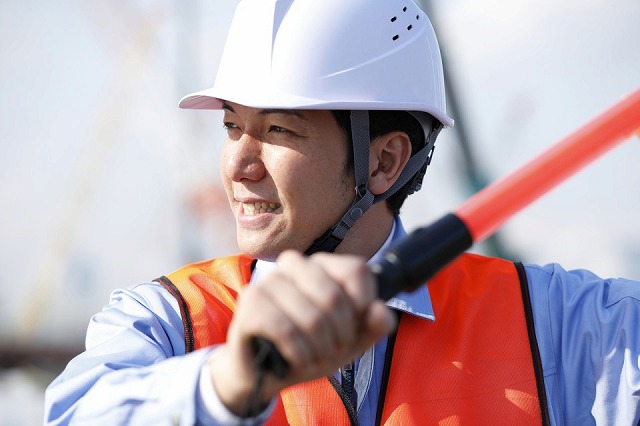 事業内容　交通誘導警備